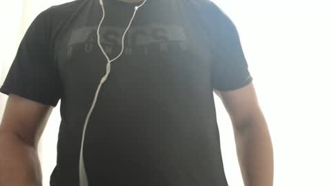 Snapshot of cashmastermuscle77 chatting on January 7, 11:56 pm cashmastermuscle77 online show from January 7, 11:56 pm