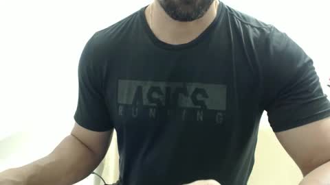 Snapshot of cashmastermuscle77 chatting on September 16, 7:25 pm cashmastermuscle77 online show from September 16, 7:25 pm
