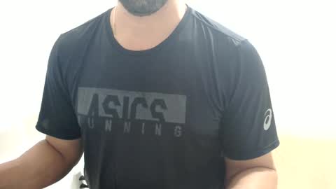 Snapshot of cashmastermuscle77 chatting on January 31, 11:45 pm cashmastermuscle77 online show from January 31, 11:45 pm