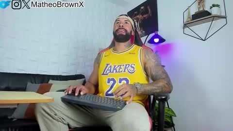 Snapshot of casticatheking chatting on October 15, 6:48 pm Matheo Brown online show from October 15, 6:48 pm