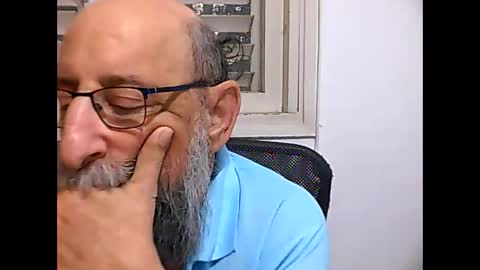 casual53 online show from March 9, 4:05 am