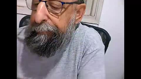 casual53 online show from January 2, 5:03 am