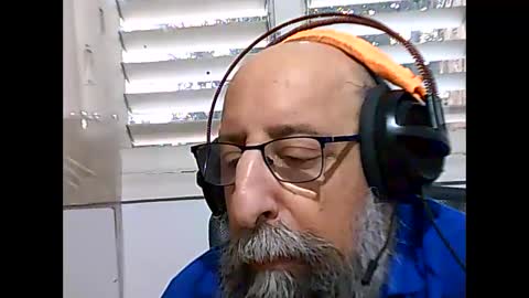 casual53 online show from February 4, 4:59 am