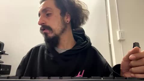 cayu_frensh94 online show from December 9, 1:07 am