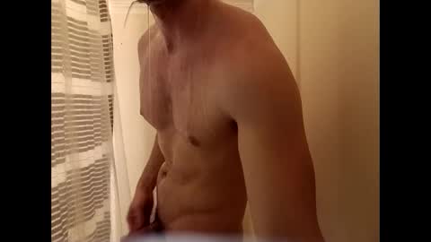 Dangerously Delicious online show from February 8, 10:29 pm