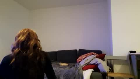 Cdleigh1984 online show from March 16, 9:41 pm