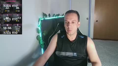Snapshot of cerso1 chatting on September 10, 2:32 am Cerso online show from September 10, 2:32 am