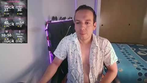 Snapshot of cerso1 chatting on October 13, 11:27 am Cerso online show from October 13, 11:27 am