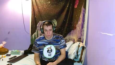 cguffey2284 online show from January 8, 9:12 pm