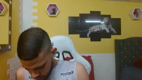 chacorta_ online show from April 25, 1:25 pm