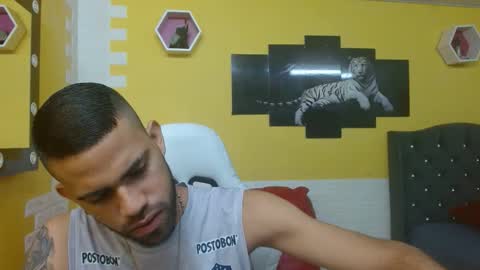 chacorta_ online show from April 25, 1:52 pm