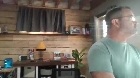 chadmichaell online show from February 12, 6:58 pm