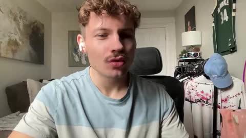 ChadTitan online show from November 20, 4:06 pm