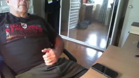 Chalky online show from April 1, 7:21 am