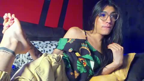 chaminelan online show from December 29, 11:29 am