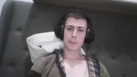 charismaticcharm online show from January 18, 11:00 am