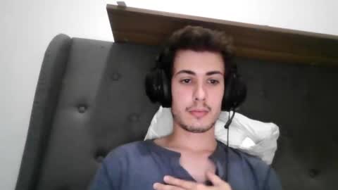 charismaticcharm online show from January 11, 6:03 am