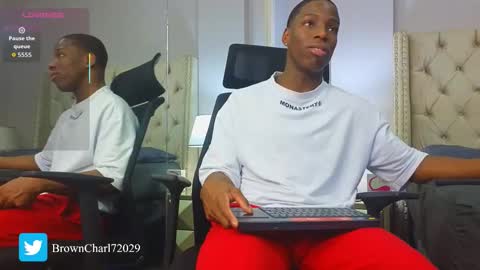 charlesbrown_ online show from November 10, 12:10 pm