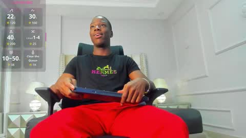Snapshot of charlesbrown_ chatting on September 18, 1:57 pm charlesbrown_ online show from September 18, 1:57 pm