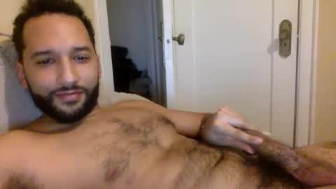 Snapshot of charliehorse44 chatting on December 14, 5:29 am charliehorse44 online show from December 14, 5:29 am