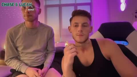 SmoothCanadianBoy online show from April 24, 12:02 am