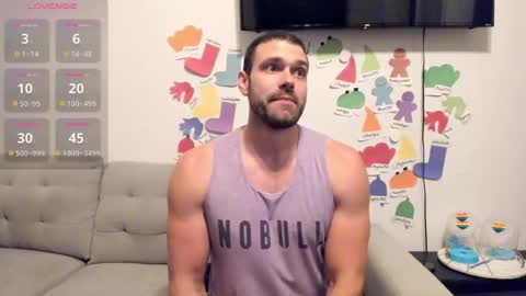 Onlyfans chasingfit Instagram the arguer Twitter chasingfitOF online show from December 16, 2:18 am