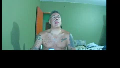 Snapshot of chato012 chatting on February 13, 2:34 am chato012 online show from February 13, 2:34 am