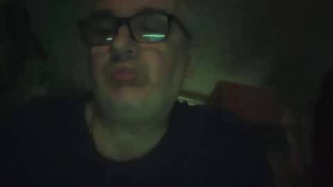 lee online show from May 5, 6:52 pm
