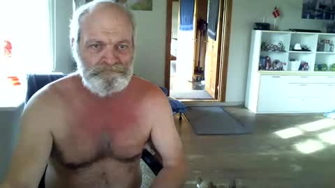 chefben666 online show from October 31, 10:40 am