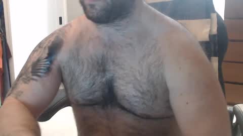 Snapshot of chicagoguy86 chatting on December 23, 4:44 am Chicagoguy86 aka Benny Cooper online show from December 23, 4:44 am