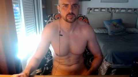 chicocam1983 online show from September 13, 3:57 pm