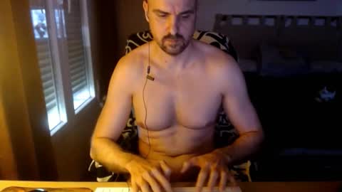 chicocam1983 online show from October 19, 3:15 pm