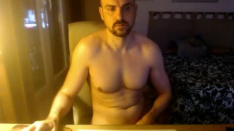 chicocam1983 online show from January 6, 5:38 pm