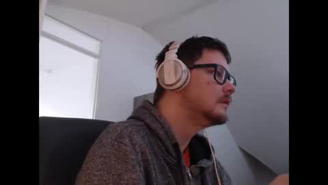 chillzonecam online show from November 15, 10:28 am