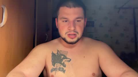 chiraq1945 online show from April 19, 8:33 pm