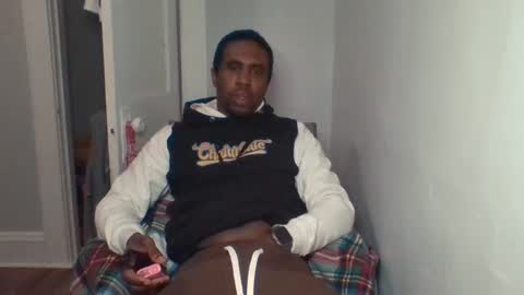 chocolatedolla online show from March 6, 1:05 am