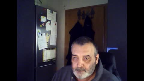 Snapshot of chris250268 chatting on December 14, 1:06 pm Chris online show from December 14, 1:06 pm