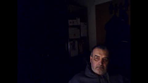 Snapshot of chris250268 chatting on January 25, 12:59 am Chris online show from January 25, 12:59 am