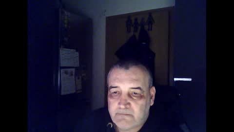 Snapshot of chris250268 chatting on December 31, 9:17 pm Chris online show from December 31, 9:17 pm