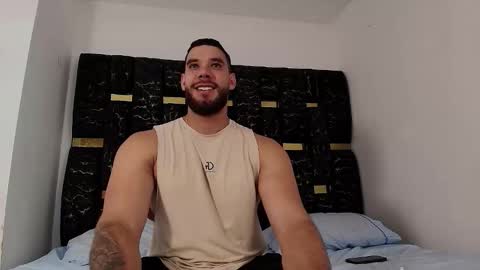 Chris B online show from October 31, 6:33 pm