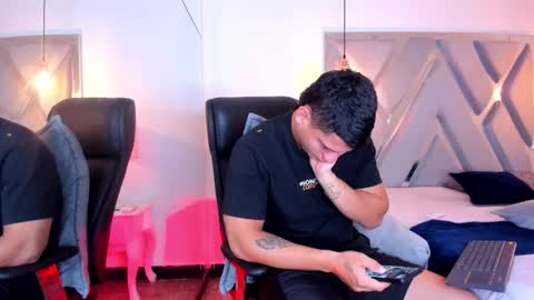 Chris Diamond online show from March 6, 3:03 am