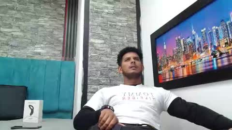 chris_dick2 online show from January 11, 5:22 am