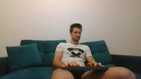 Snapshot of chrisaron chatting on February 24, 3:12 am chrisaron online show from February 24, 3:12 am