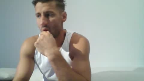 Snapshot of chrisaron chatting on October 11, 4:49 am chrisaron online show from October 11, 4:49 am