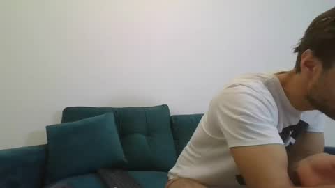 Snapshot of chrisaron chatting on March 7, 4:23 am chrisaron online show from March 7, 4:23 am