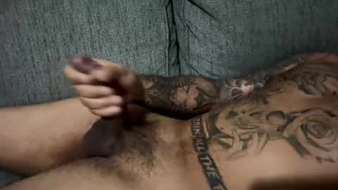 chrisbender9 online show from February 11, 9:53 am