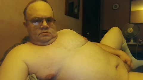 Snapshot of chrismini312 chatting on December 8, 1:25 pm Chris The Jerk Off King online show from December 8, 1:25 pm