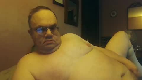 Snapshot of chrismini312 chatting on February 14, 1:40 pm Chris The Jerk Off King online show from February 14, 1:40 pm