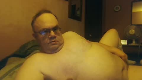 Snapshot of chrismini312 chatting on February 2, 11:21 pm Chris The Jerk Off King online show from February 2, 11:21 pm