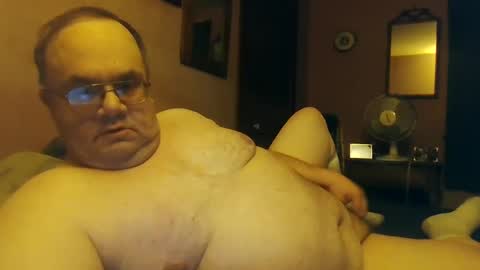 Snapshot of chrismini312 chatting on December 10, 8:38 pm Chris The Jerk Off King online show from December 10, 8:38 pm